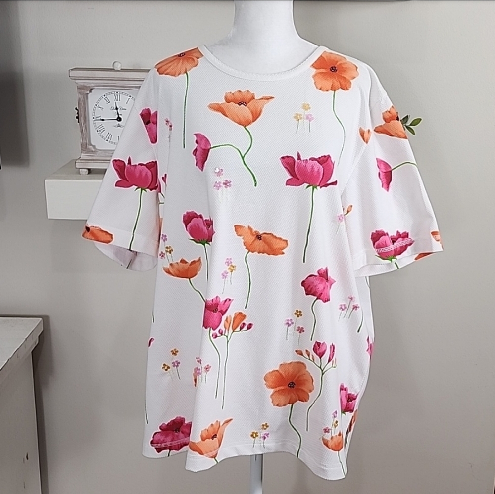 Alfred Dunner Textured Floral Short Sleeve  Top